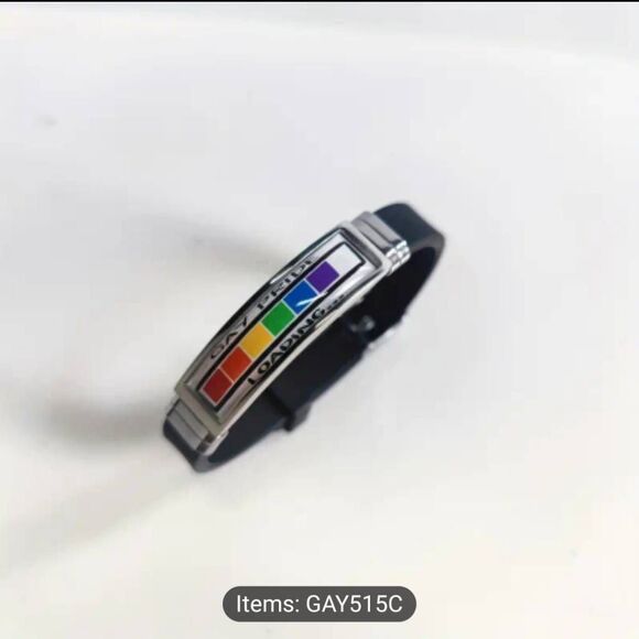 Lgbt cape flag and adjustable steel bracelet - Picture 3 of 3
